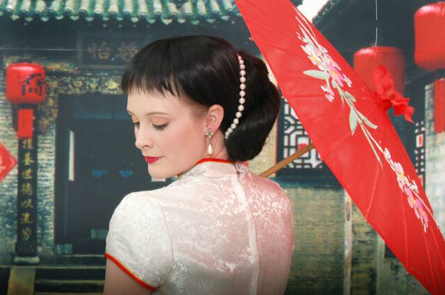 Traditional Photographer shoot by Nong Nong Photography, China.